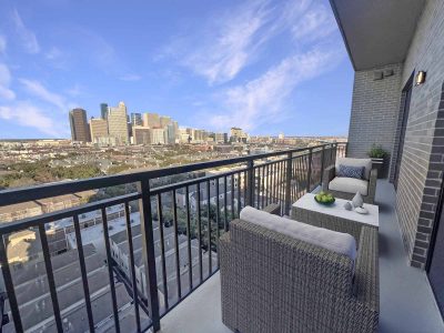3 Bed PH patio